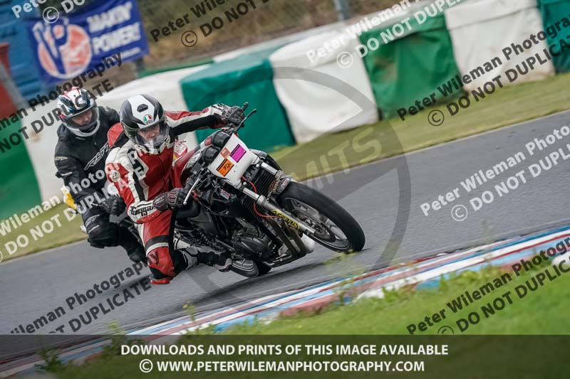 enduro digital images;event digital images;eventdigitalimages;mallory park;mallory park photographs;mallory park trackday;mallory park trackday photographs;no limits trackdays;peter wileman photography;racing digital images;trackday digital images;trackday photos